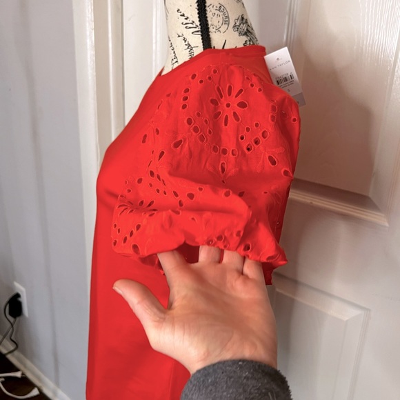 Ann Taylor t-shirt embellished puff sleeve - Picture 3 of 7